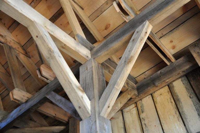 timber frame post and beam